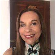 Profesora de Derecho Público, dicta seminarios para aprender a liderar oficinas juridicas y gestionar contratos